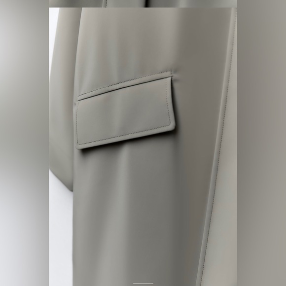 Zara Rubberized Rain Jacket - Sold out on Zara - Picture 4 of 5